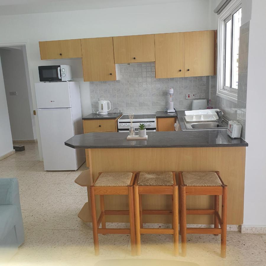 G&E Harbour Apartments 라치 외부 사진