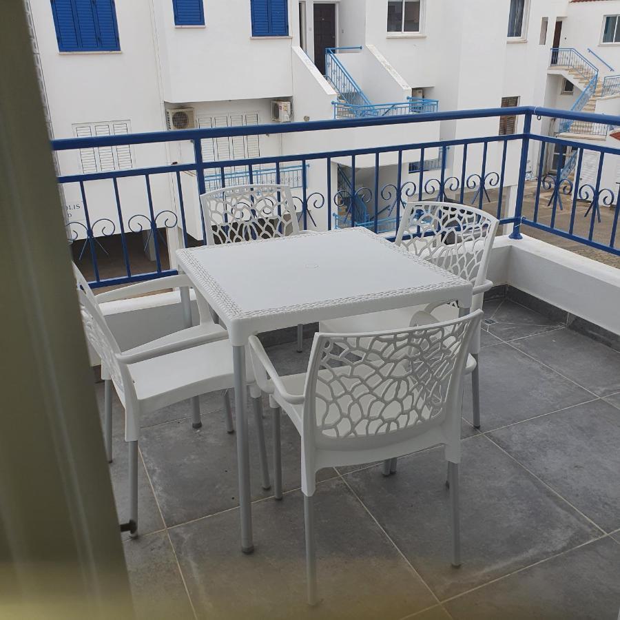G&E Harbour Apartments 라치 외부 사진