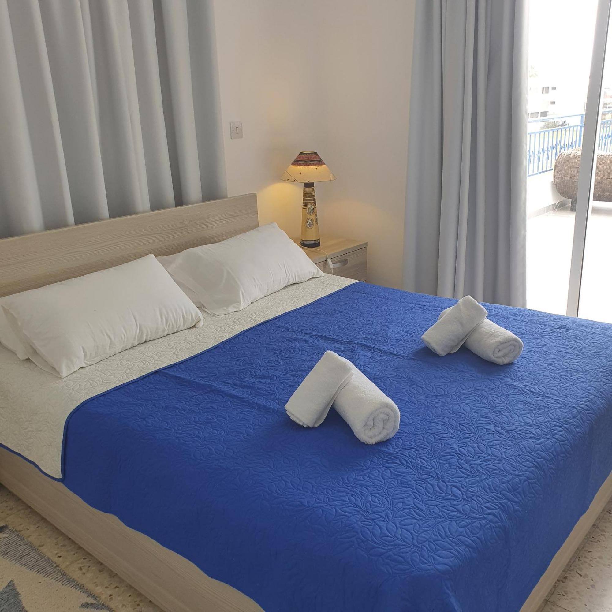 G&E Harbour Apartments 라치 외부 사진