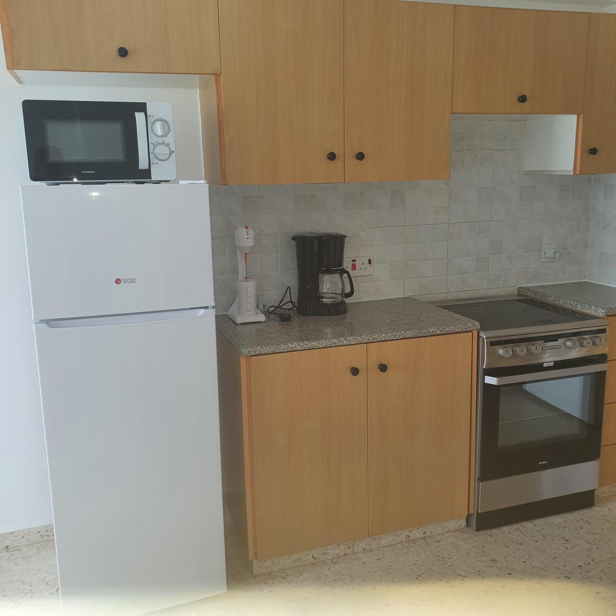 G&E Harbour Apartments 라치 외부 사진