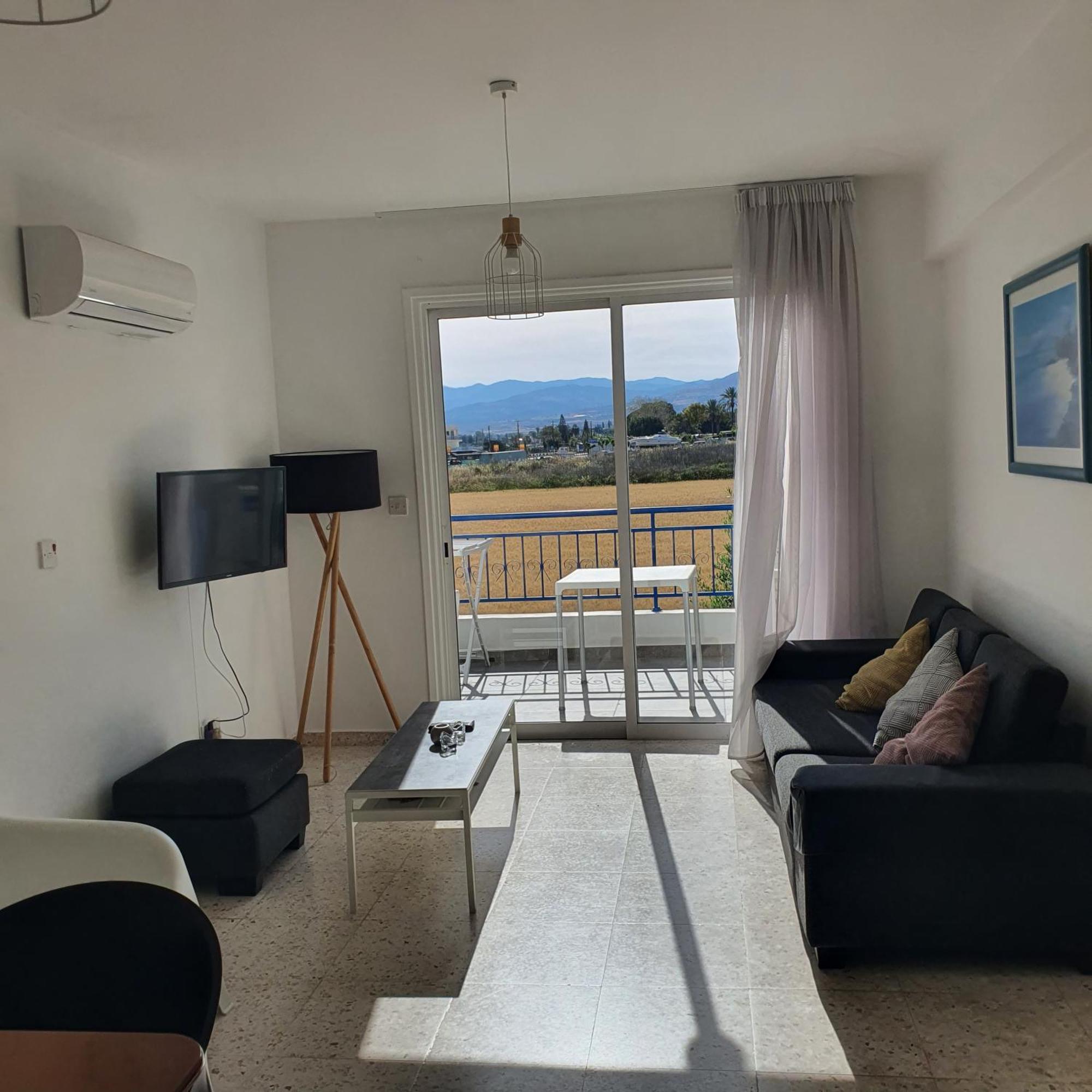 G&E Harbour Apartments 라치 외부 사진