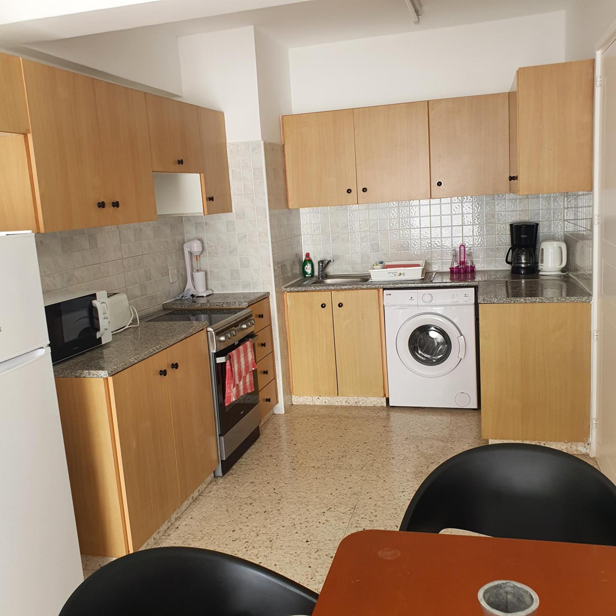 G&E Harbour Apartments 라치 외부 사진