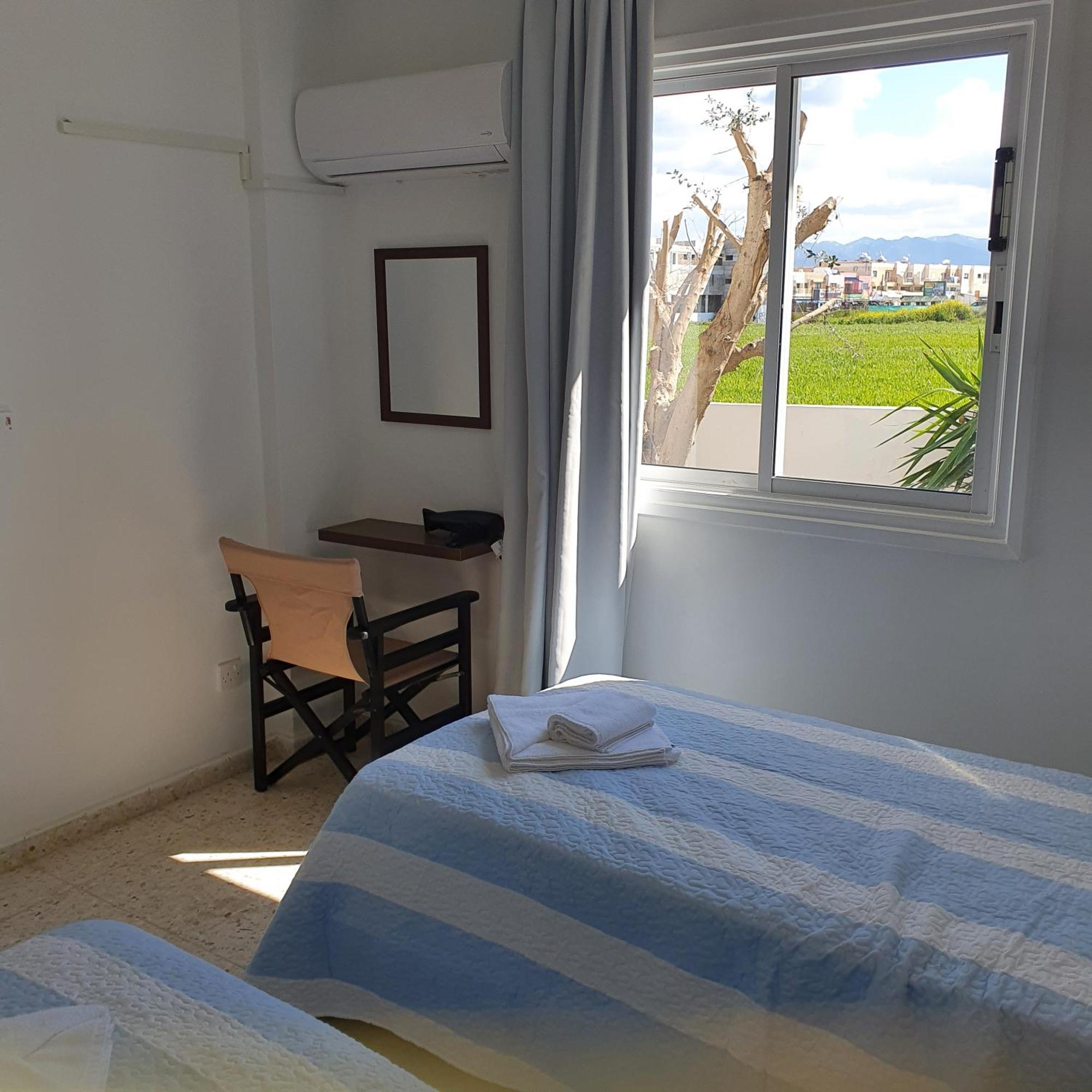 G&E Harbour Apartments 라치 외부 사진