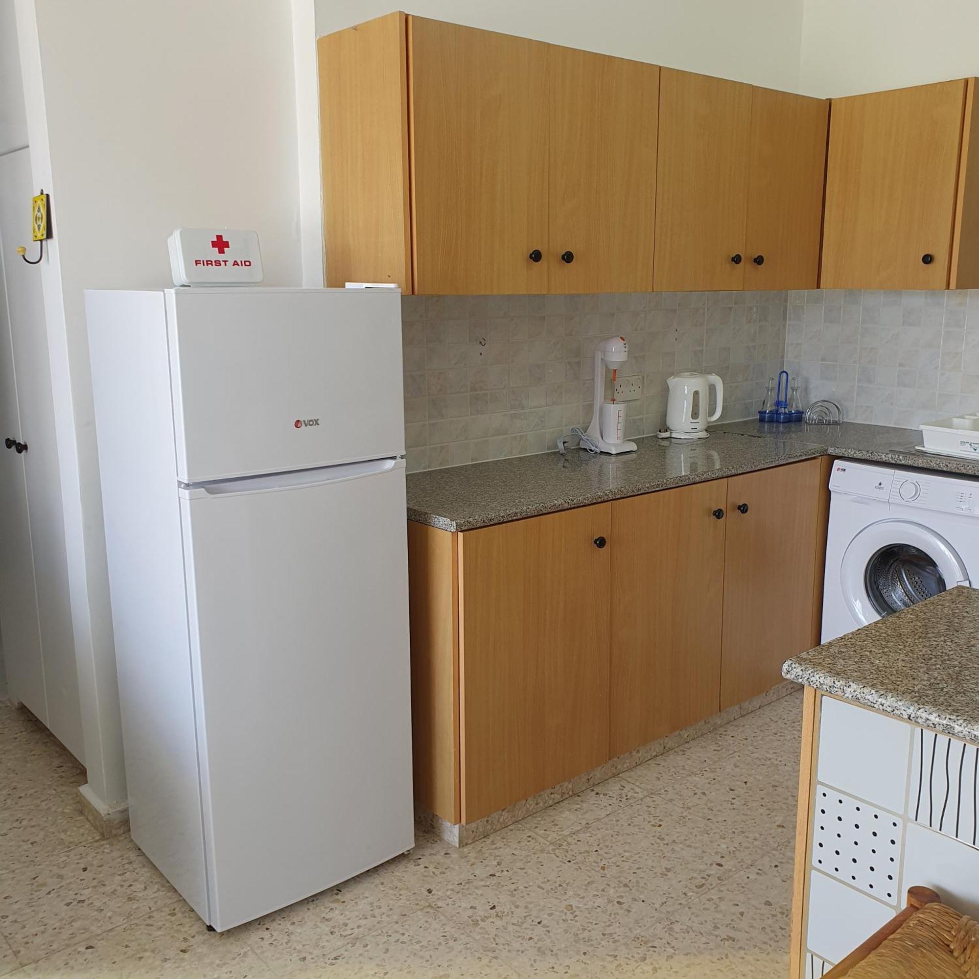 G&E Harbour Apartments 라치 외부 사진