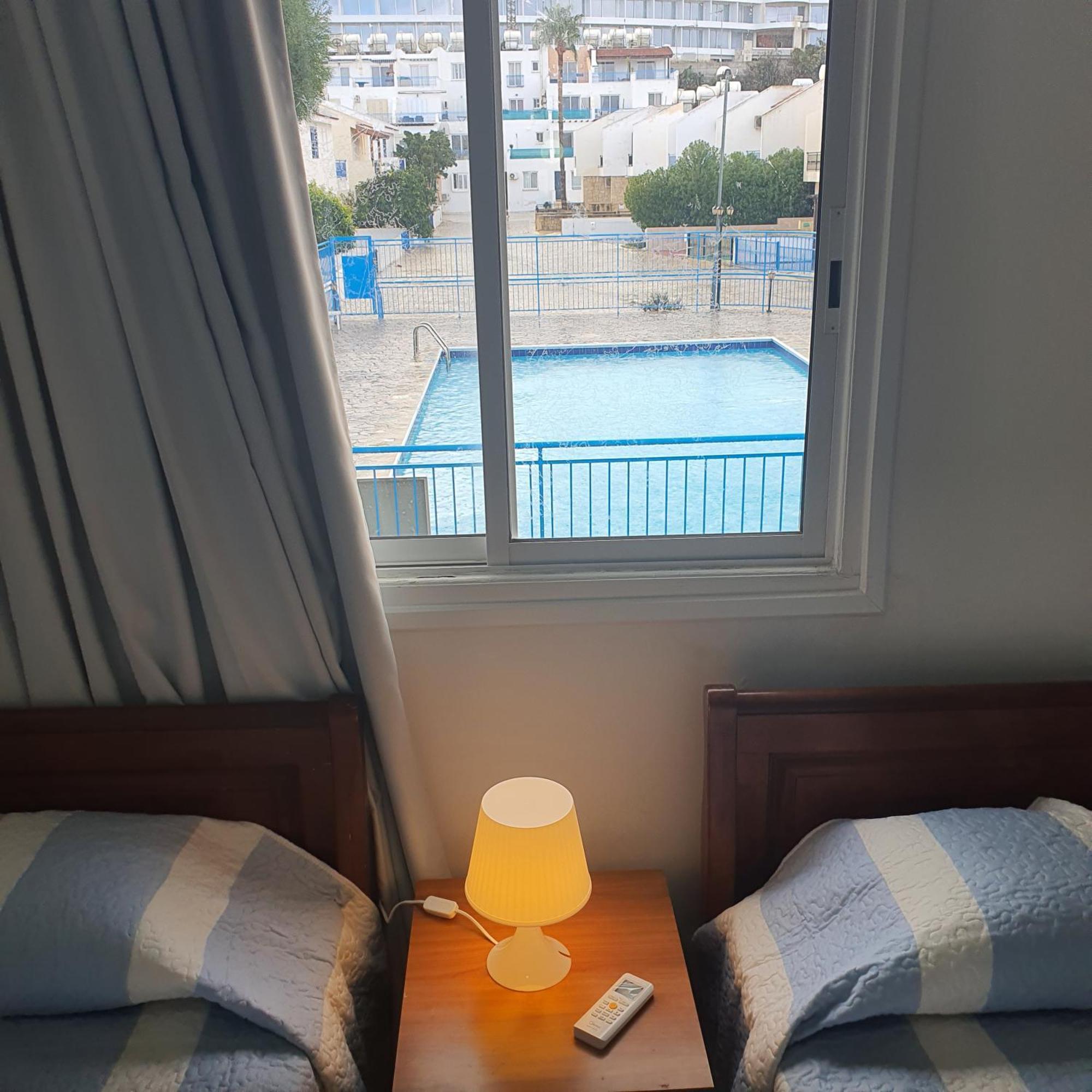 G&E Harbour Apartments 라치 외부 사진