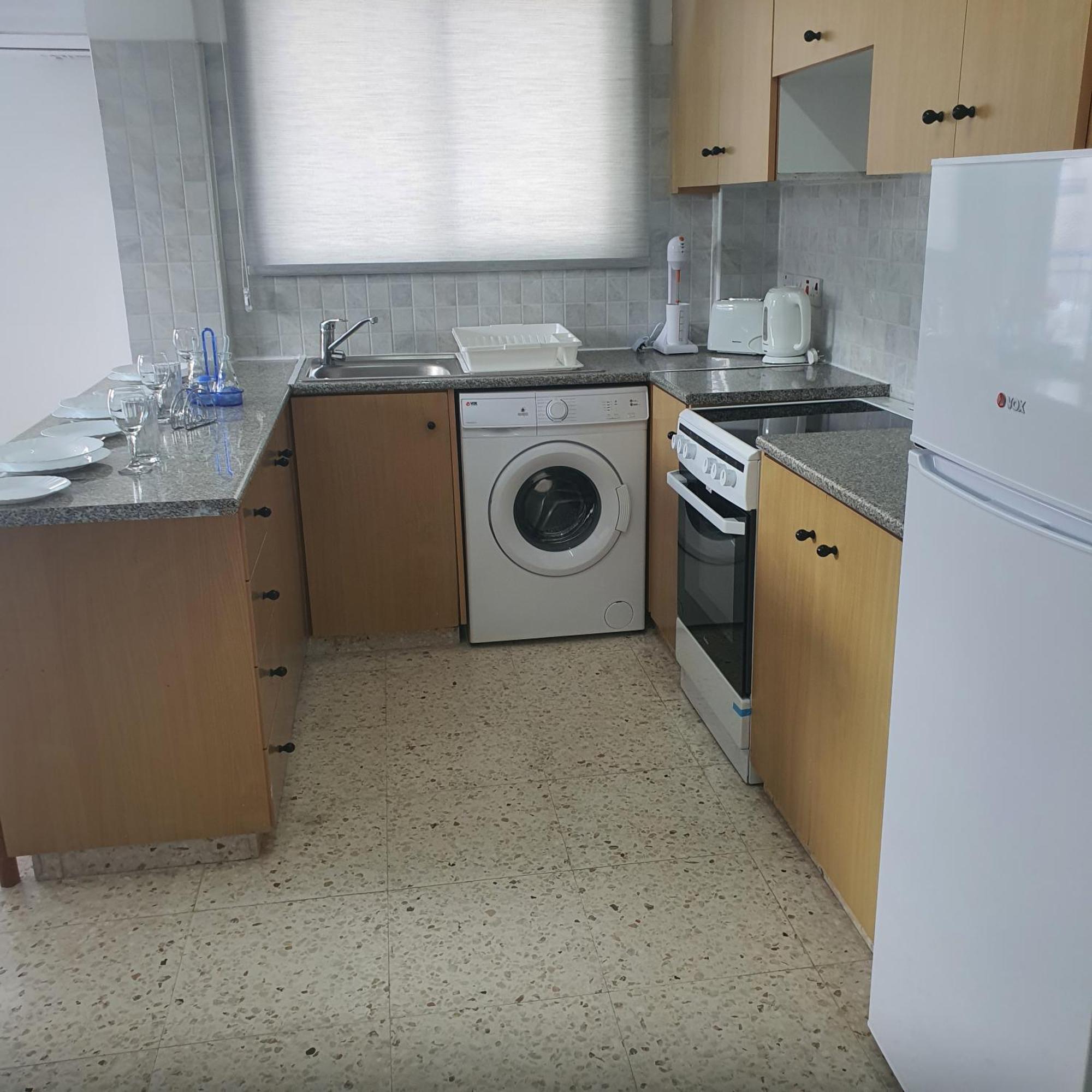 G&E Harbour Apartments 라치 외부 사진