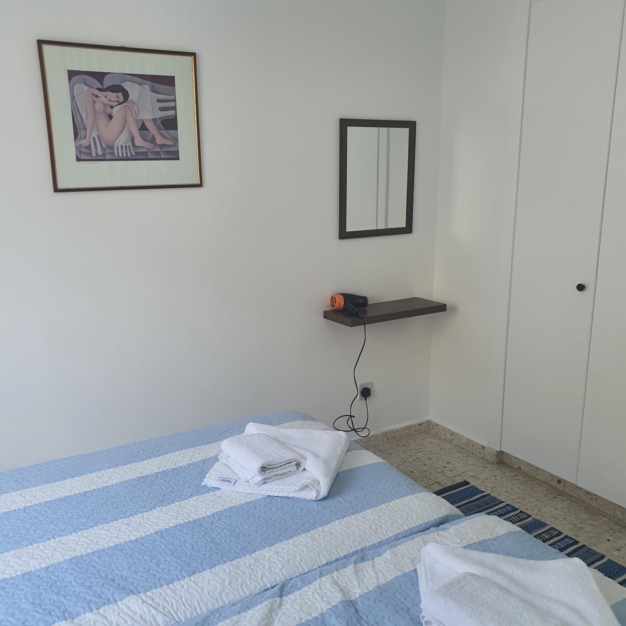 G&E Harbour Apartments 라치 외부 사진