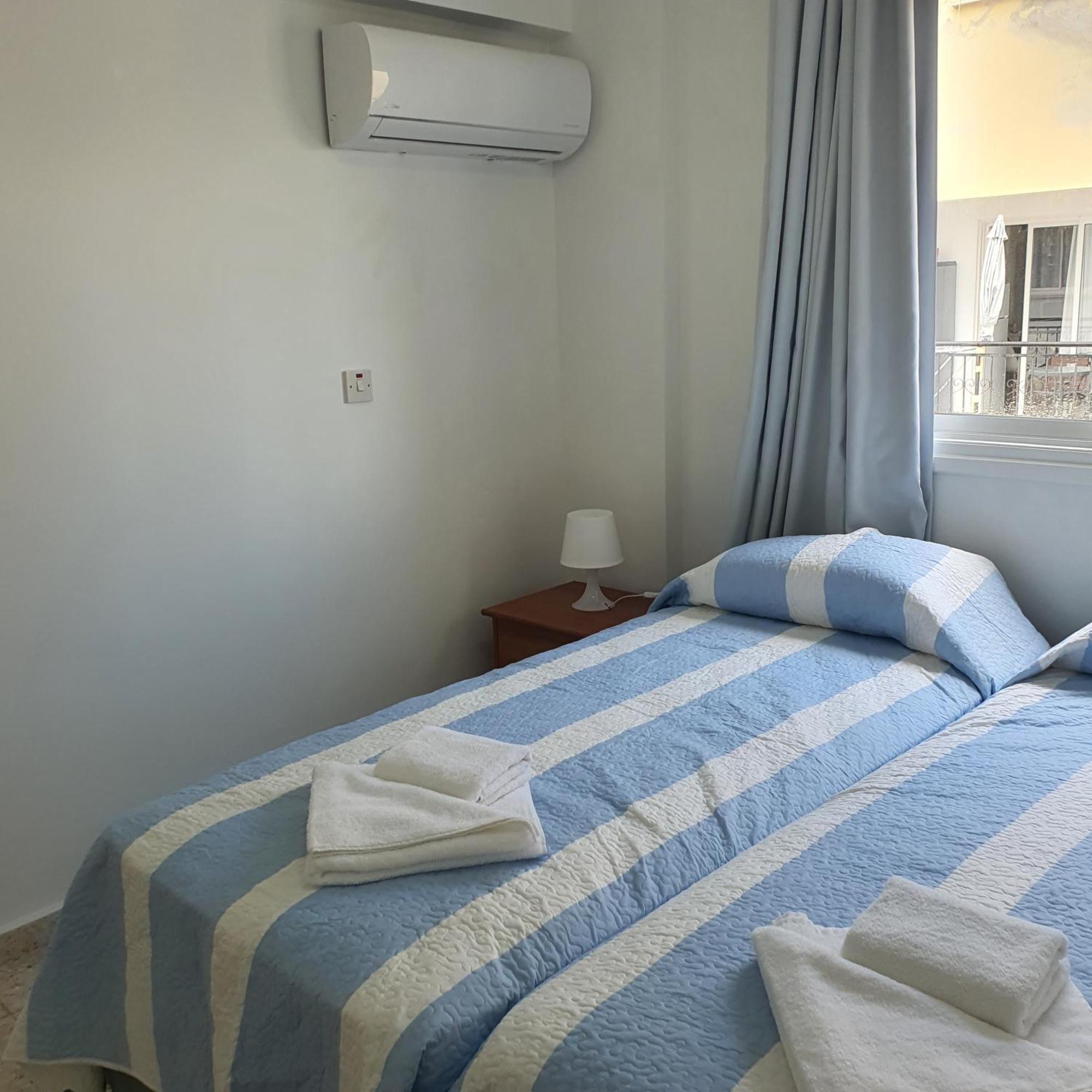 G&E Harbour Apartments 라치 외부 사진